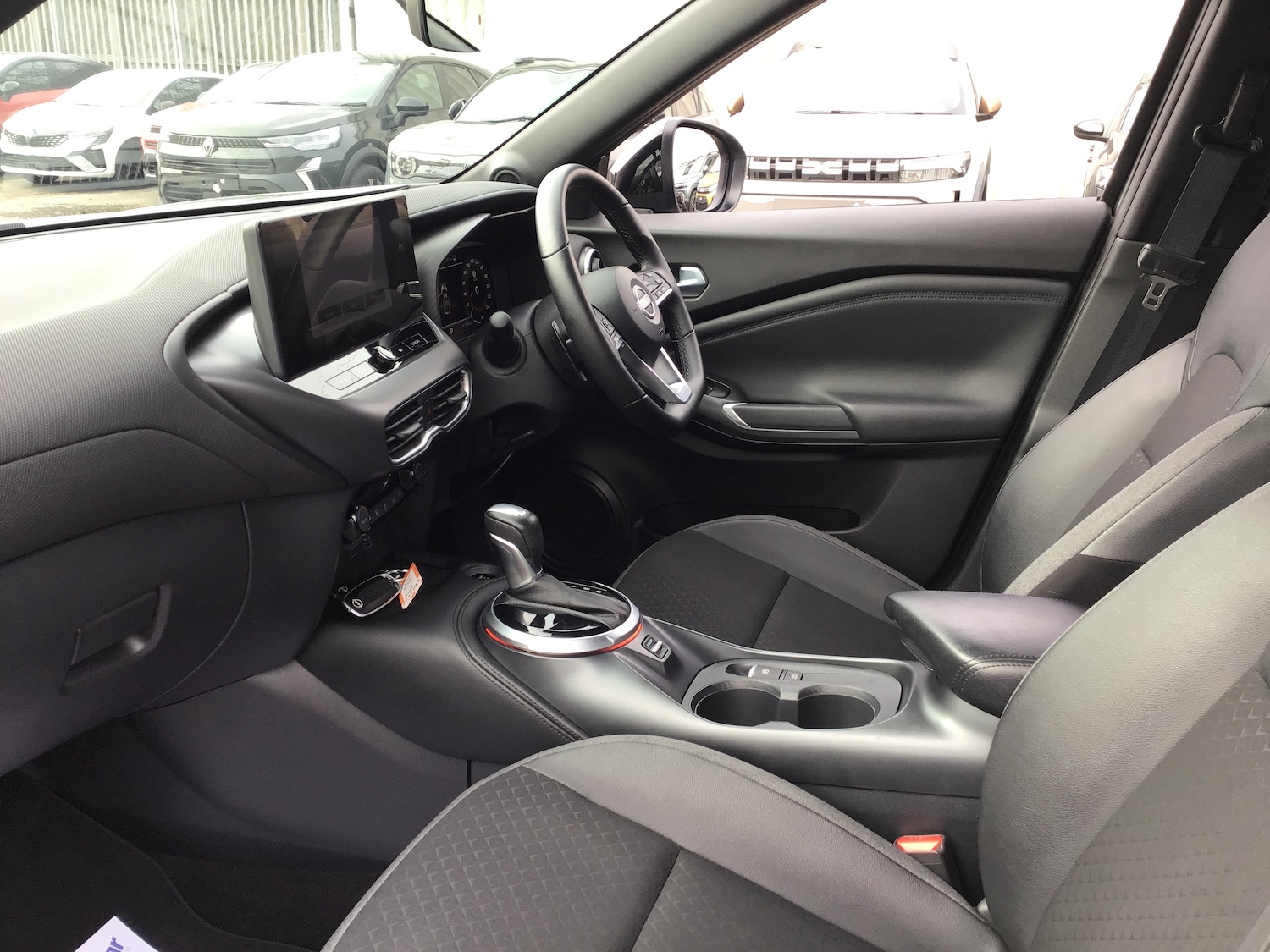 Used Nissan Juke 2024 for sale - 77995169: Photo 2