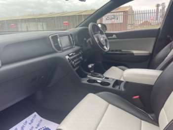 Used Kia Sportage 2017 for sale - 74877440: Photo