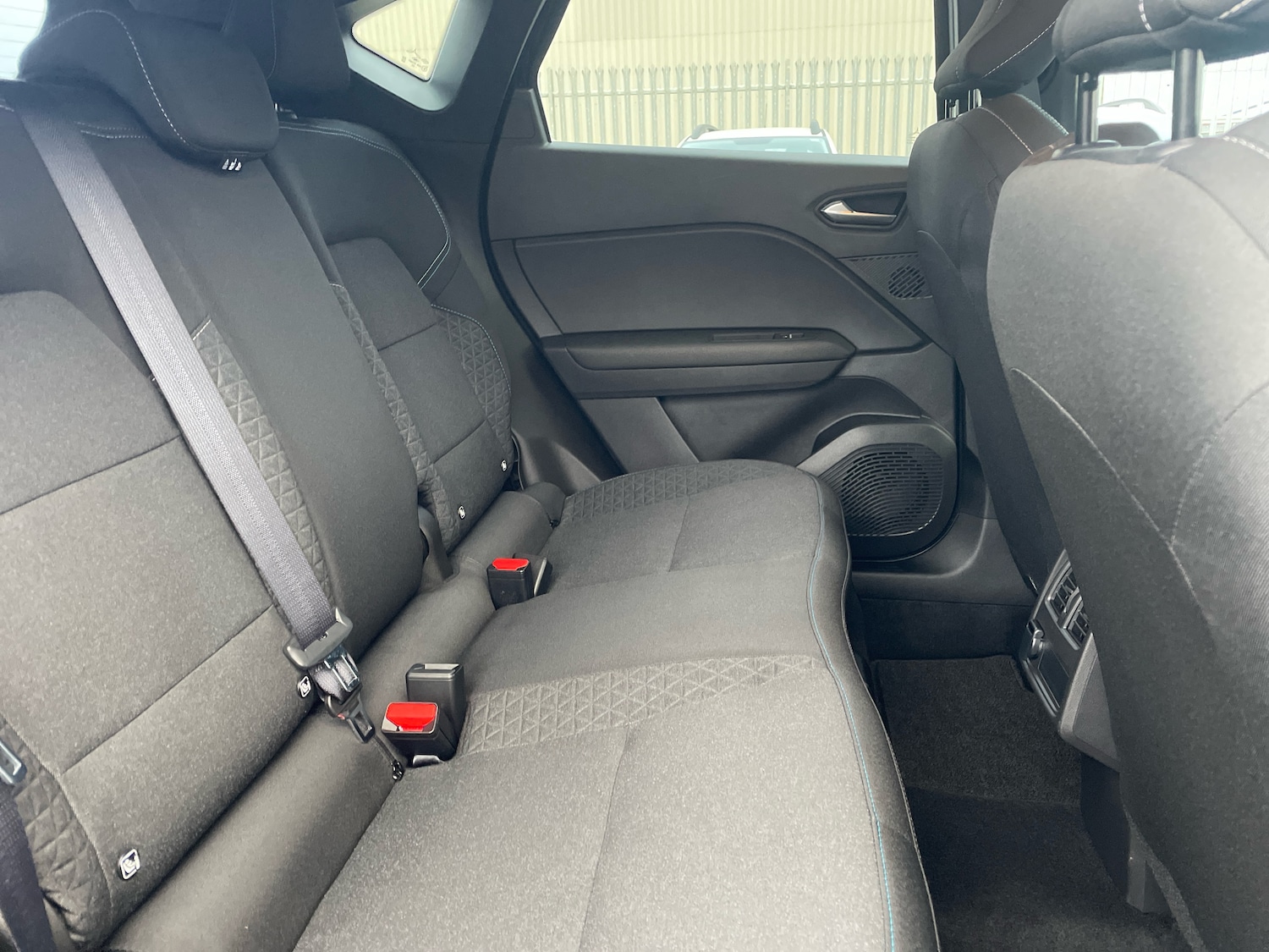 Used Renault Captur 2024 for sale - 77256538: Photo 10