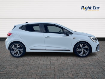 Used Renault Clio 2023 for sale - 76328500: Photo
