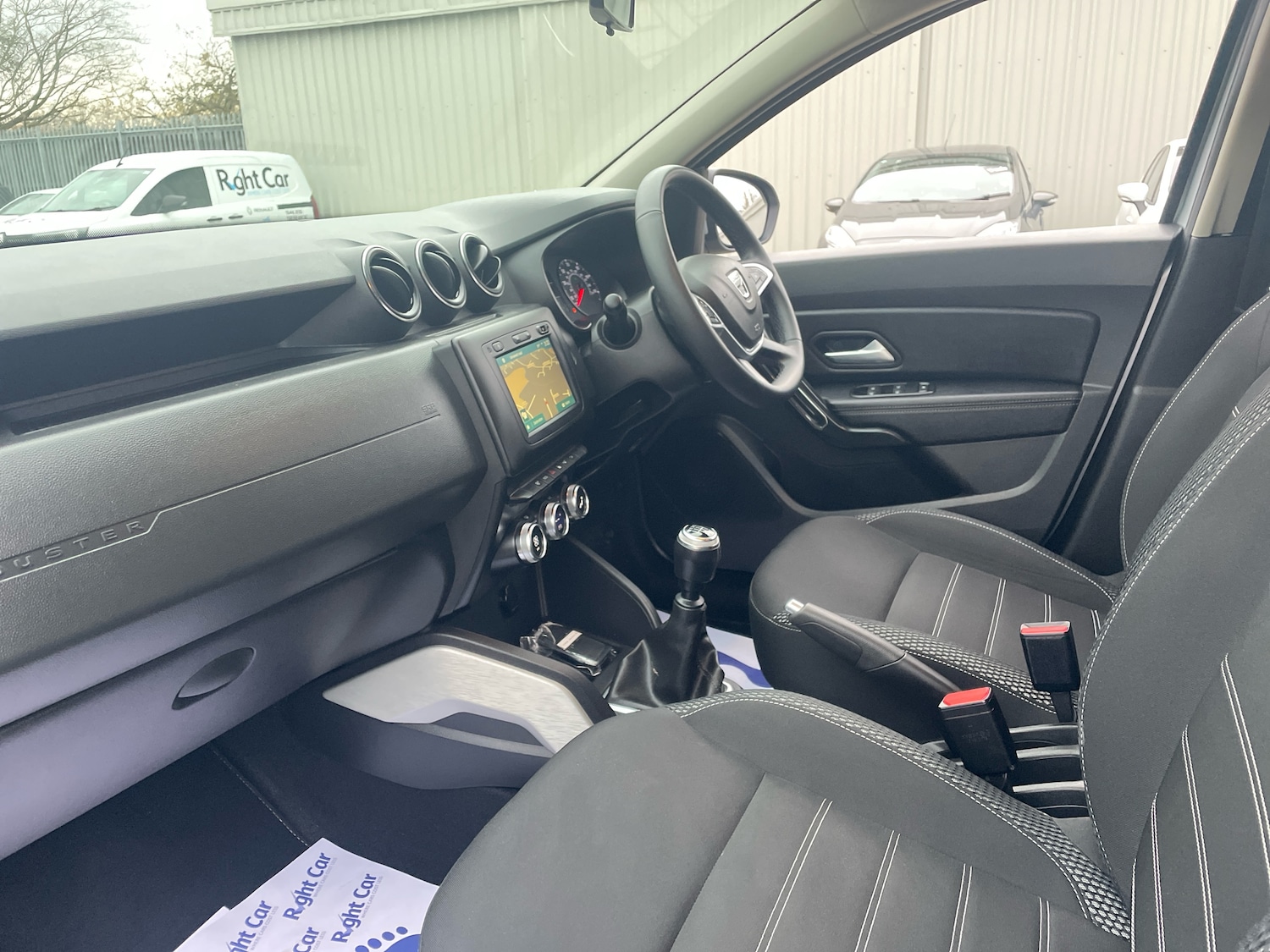 Used Dacia Duster 2021 for sale - 76501105: Photo 2