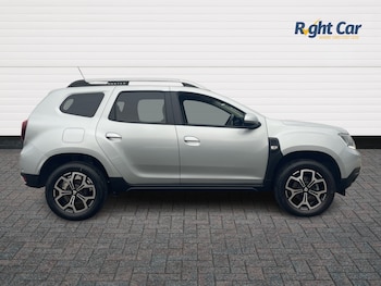 Used Dacia Duster 2021 for sale - 76501105: Photo