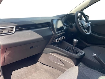 Used Renault Clio 2023 for sale - 79339160: Photo
