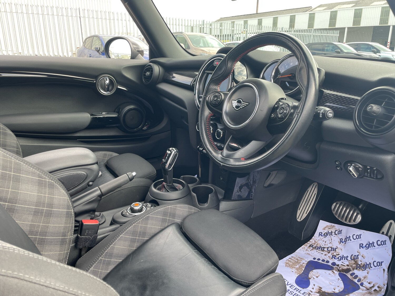 Used MINI Hatch 2019 for sale - 76015354: Photo 6