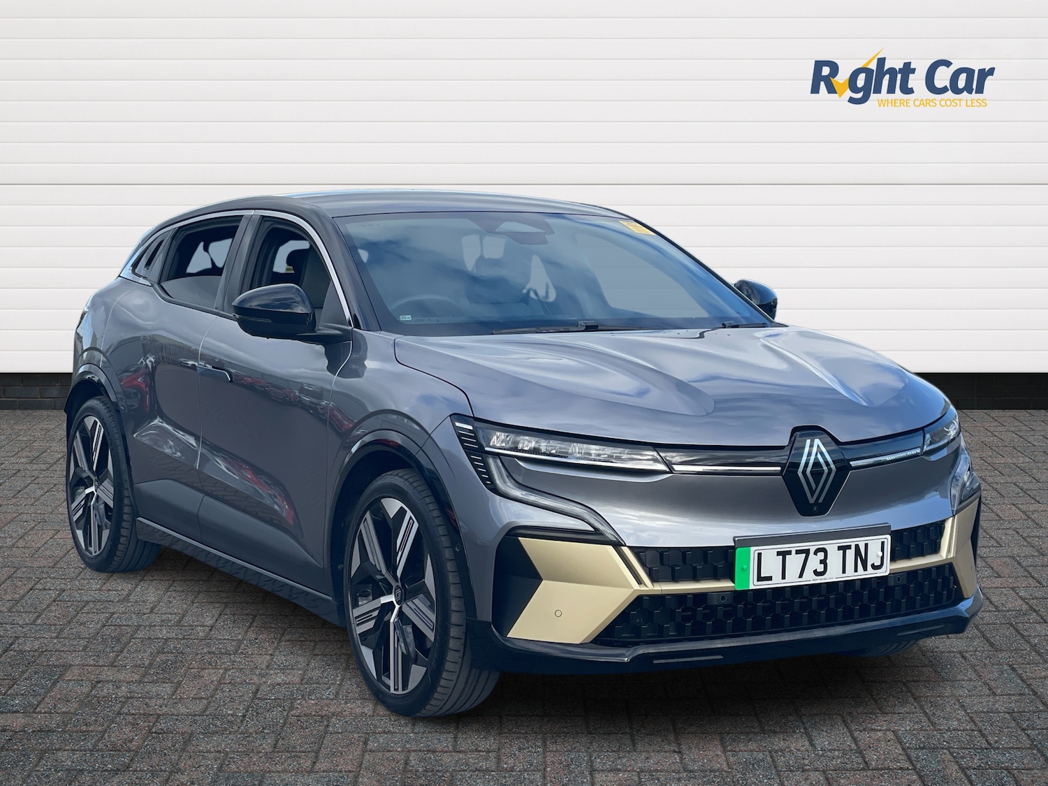 Used Renault Megane E Tech 2023 for sale - 76389926: Photo 1