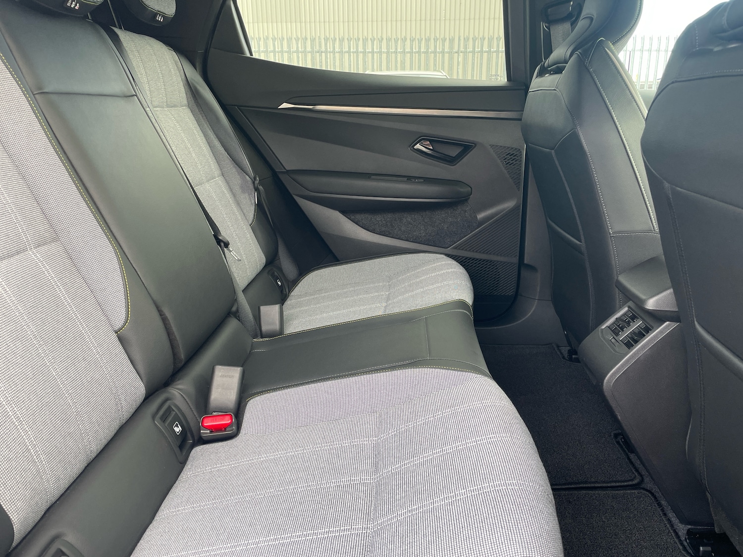 Used Renault Megane E Tech 2023 for sale - 76389926: Photo 10