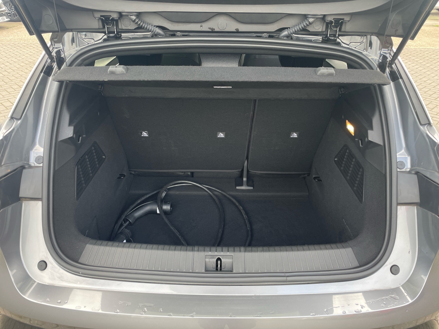 Used Renault Megane E Tech 2023 for sale - 76389926: Photo 9