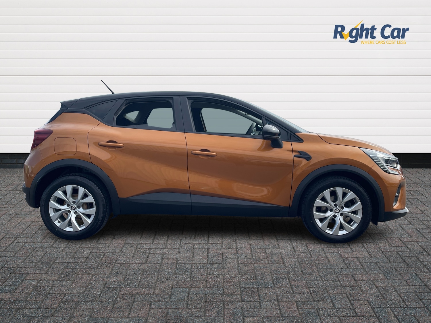 Used Renault Captur 2022 for sale - 78089123: Photo 4