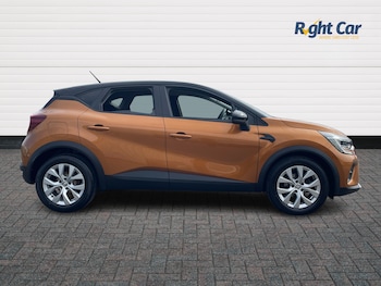 Used Renault Captur 2022 for sale - 78089123: Photo