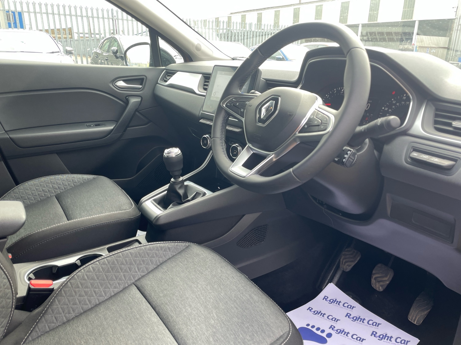 Used Renault Captur 2022 for sale - 78089123: Photo 6