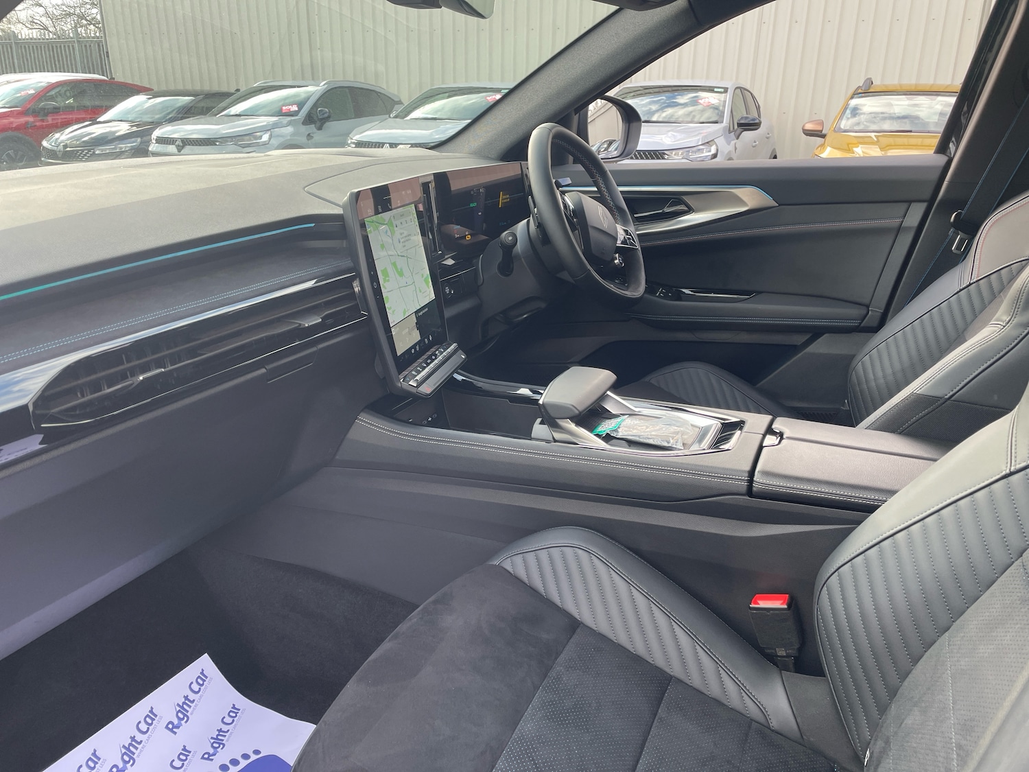 Used Renault Other 2024 for sale - 77576535: Photo 2