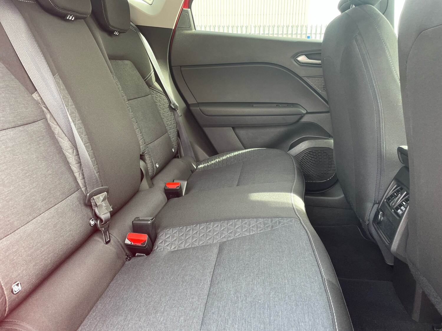 Used Renault Captur 2022 for sale - 76062570: Photo 10