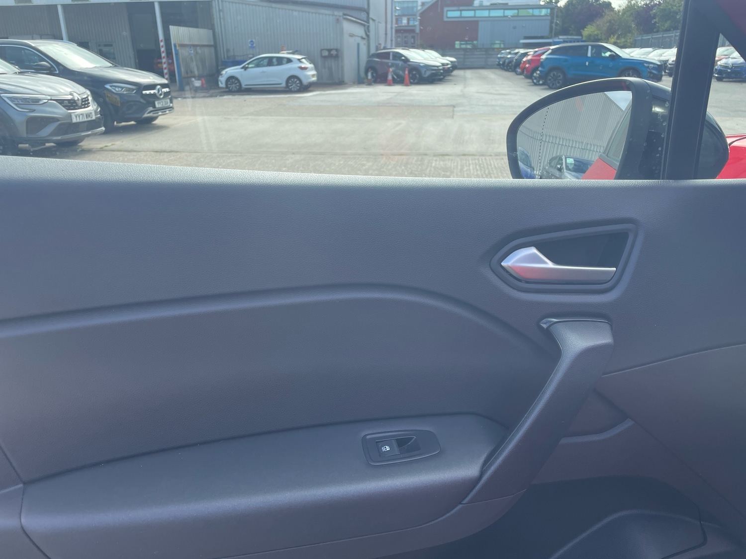 Used Renault Captur 2022 for sale - 76062570: Photo 11