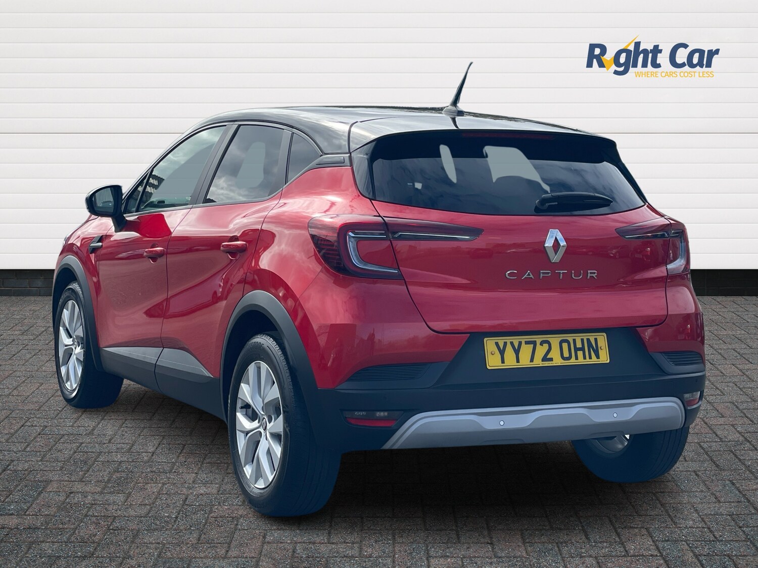 Used Renault Captur 2022 for sale - 76062570: Photo 3