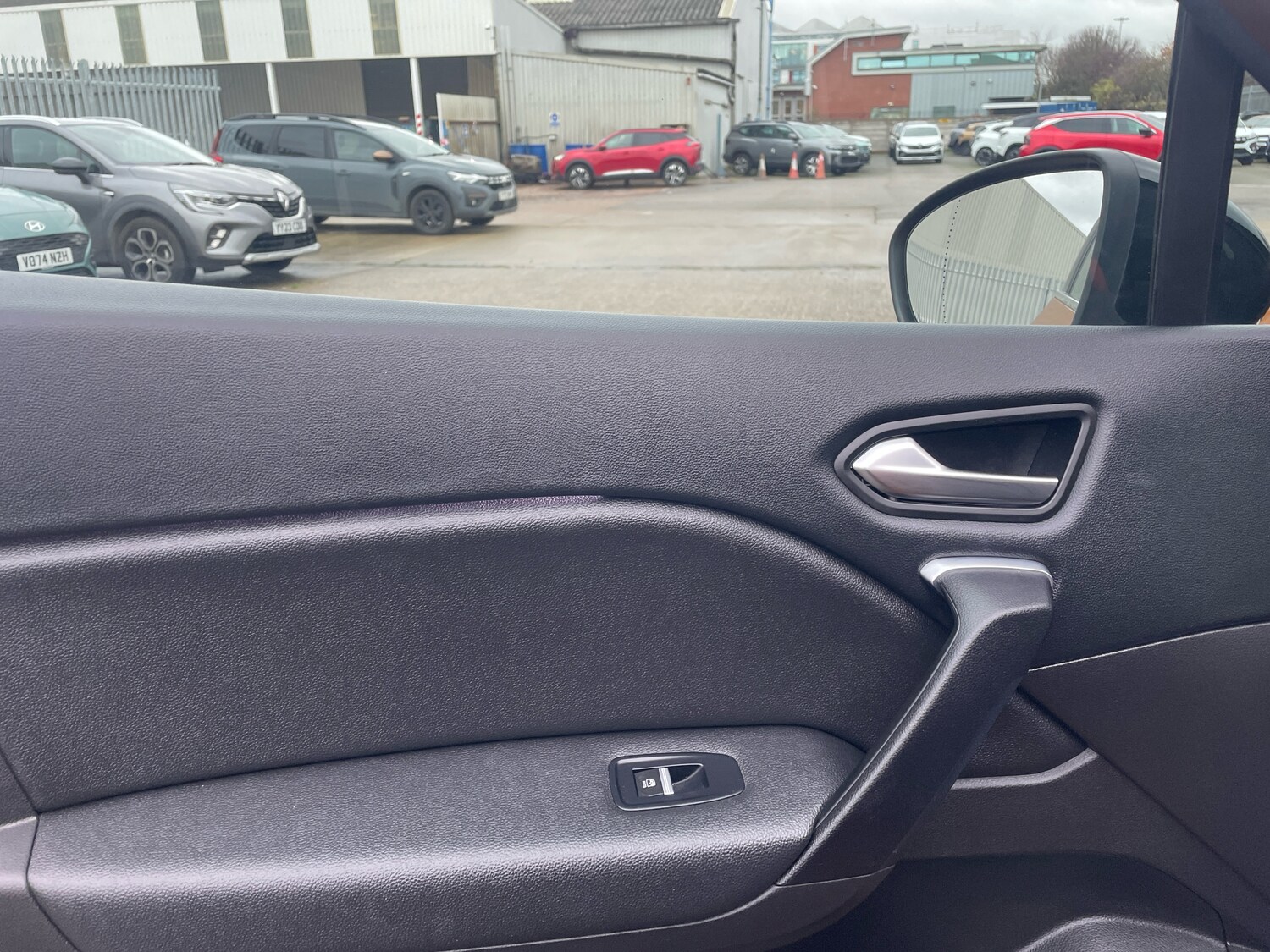 Used Renault Captur 2022 for sale - 76563396: Photo 11