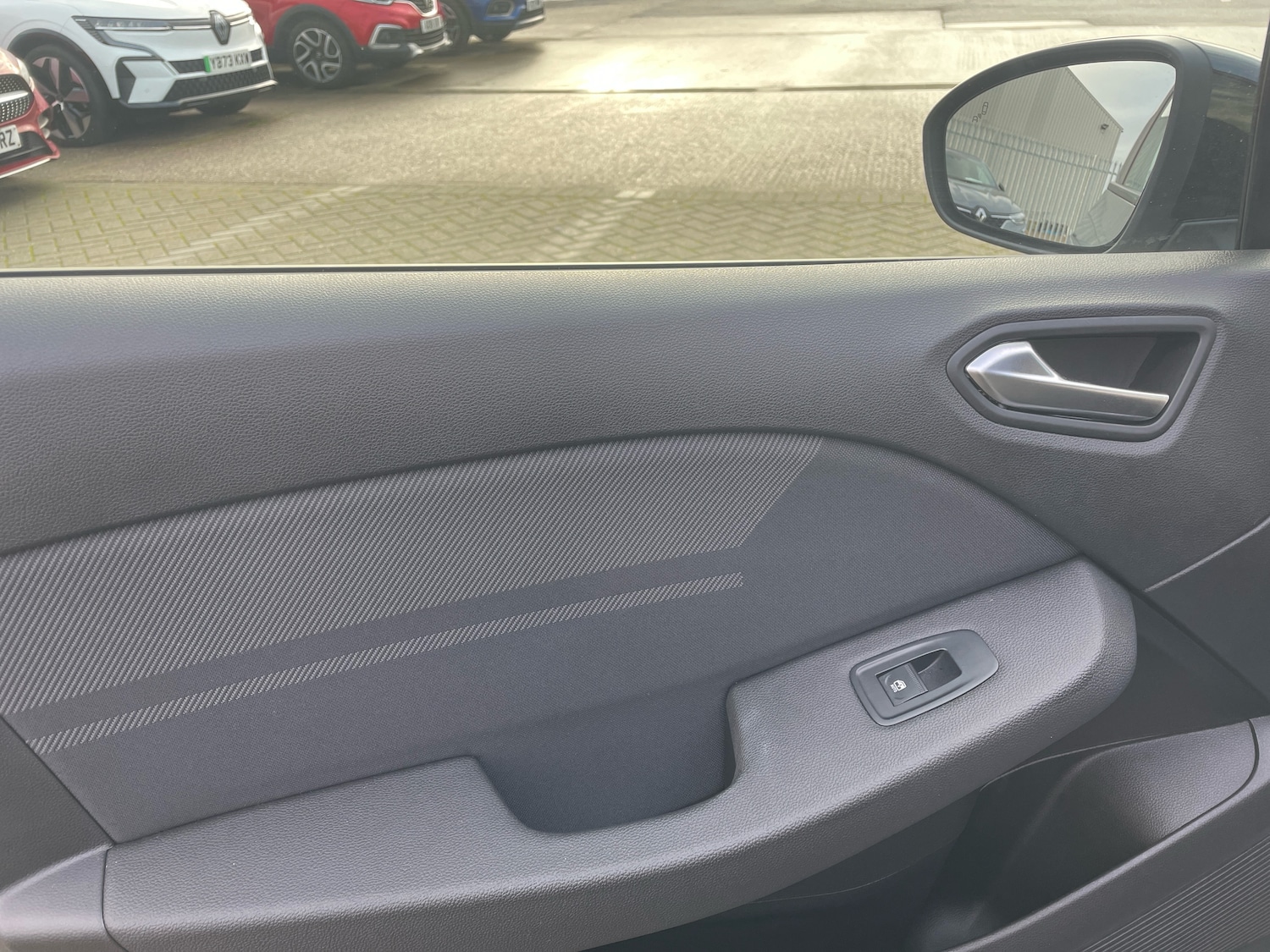 Used Renault Clio 2025 for sale - 77075820: Photo 11