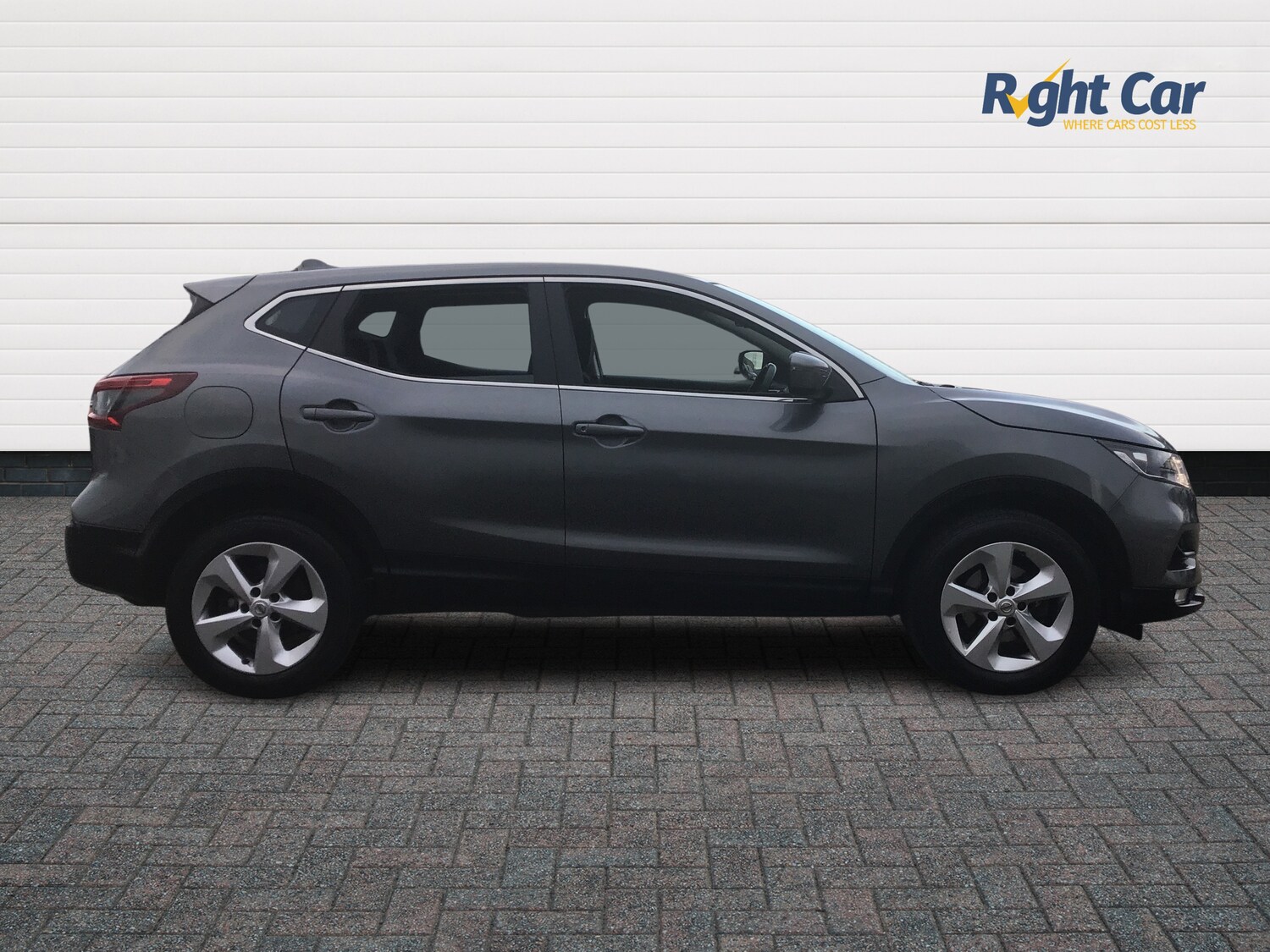 Used Nissan Qashqai 2019 for sale - 77660450: Photo 4