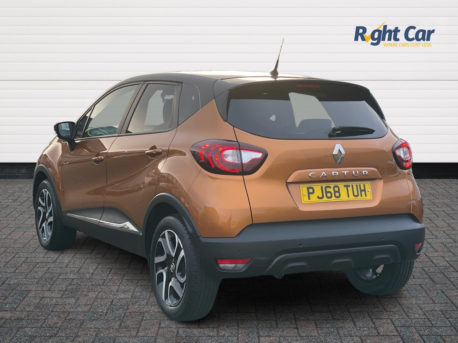 Used Renault Captur 2018 for sale - 77031554: Photo 3