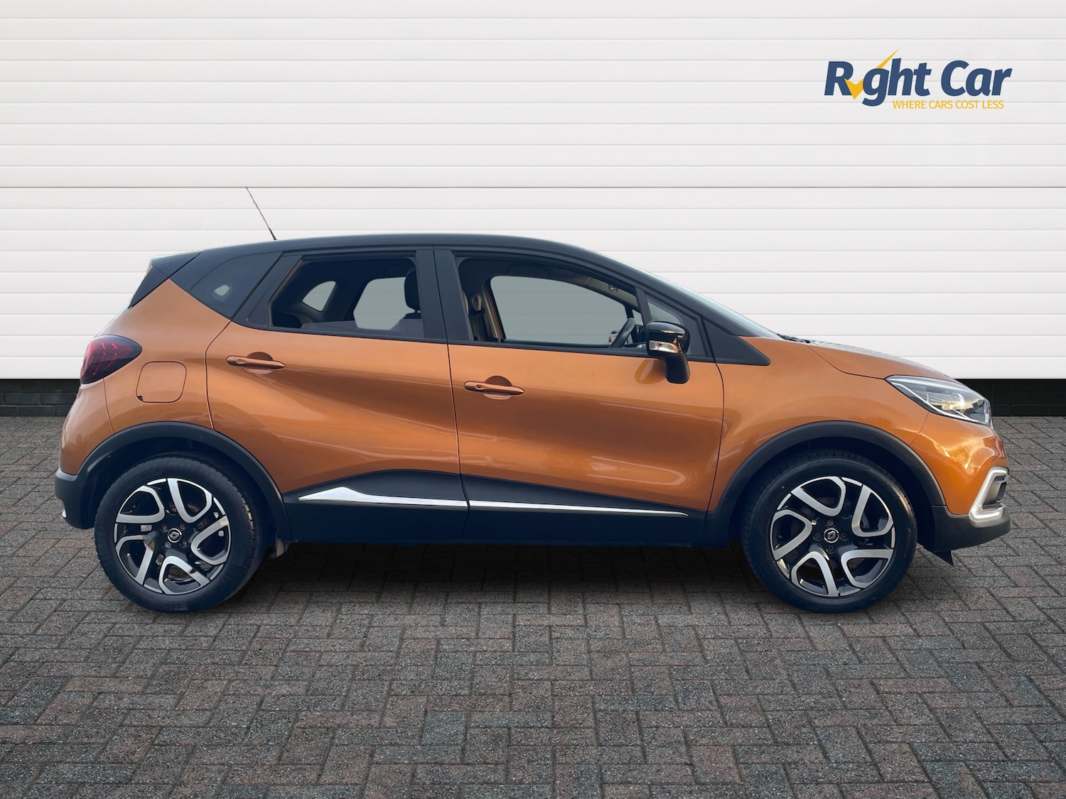 Used Renault Captur 2018 for sale - 77031554: Photo 4