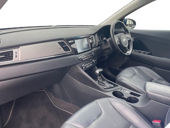 Used Kia Niro 2018 for sale - 79294020: Photo