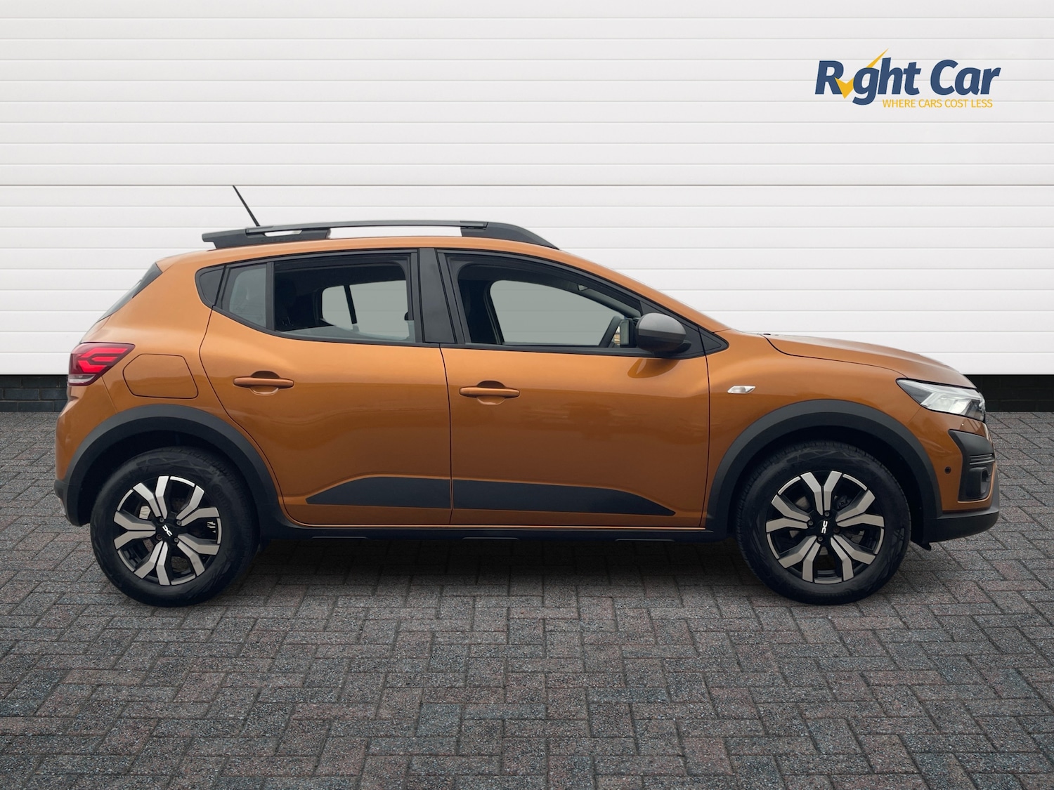 Used Dacia Sandero Stepway 2023 for sale - 76310031: Photo 4