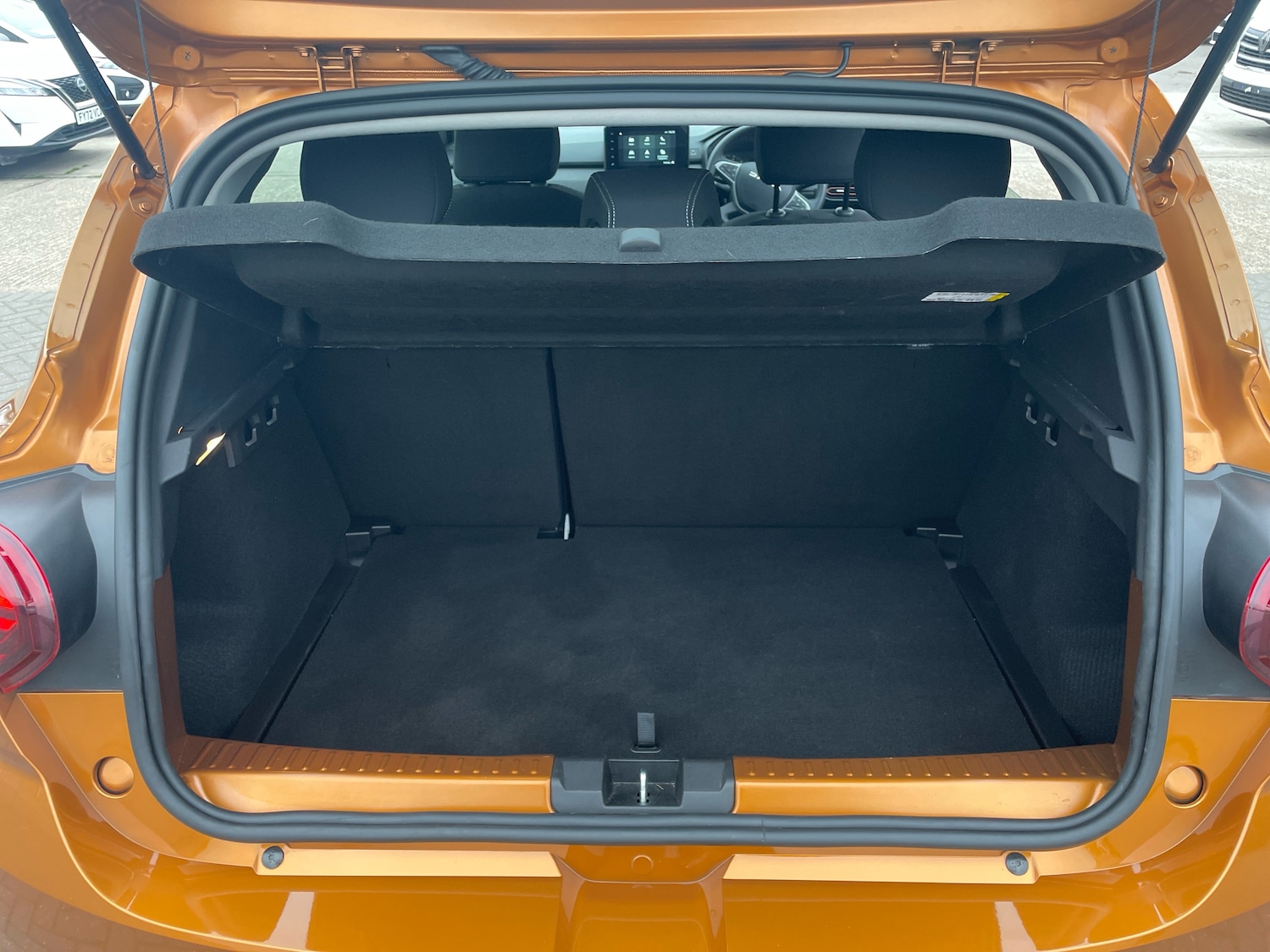 Used Dacia Sandero Stepway 2023 for sale - 76310031: Photo 9