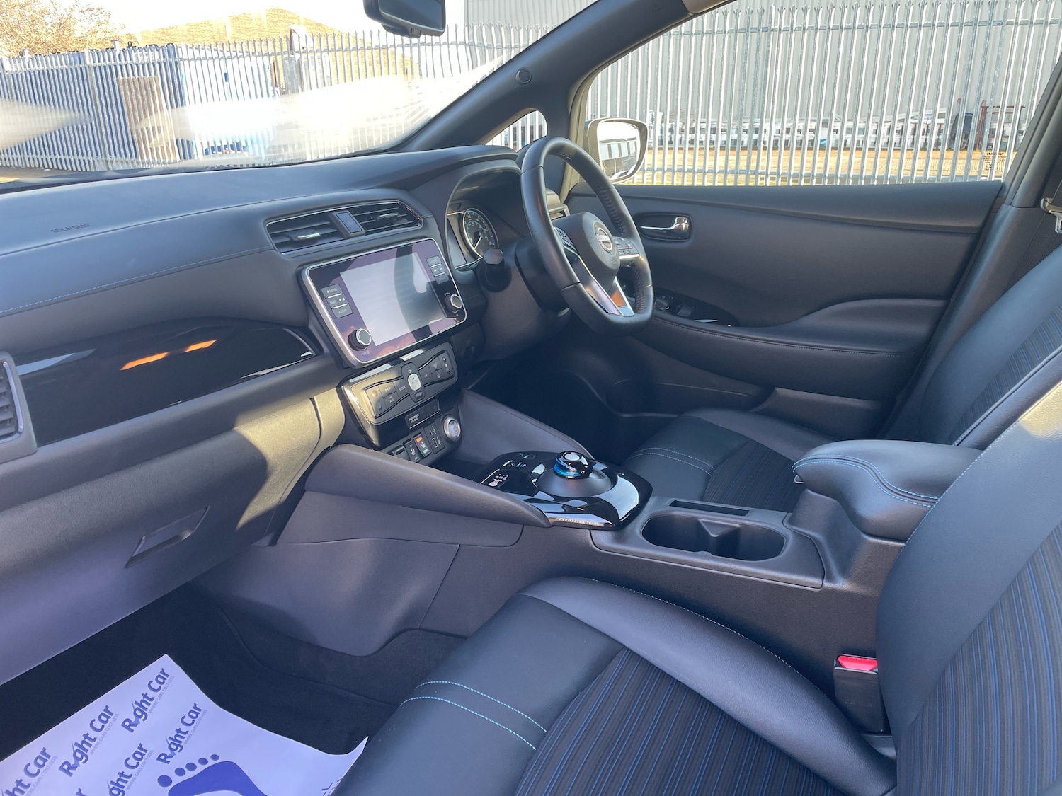 Used Nissan Leaf 2022 for sale - 76901546: Photo 2