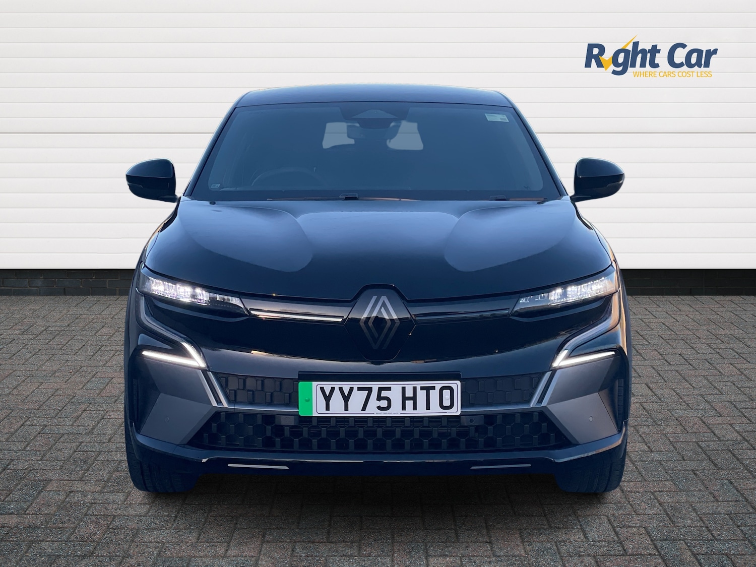 Used Renault Megane E Tech 2025 for sale - 76842216: Photo 7