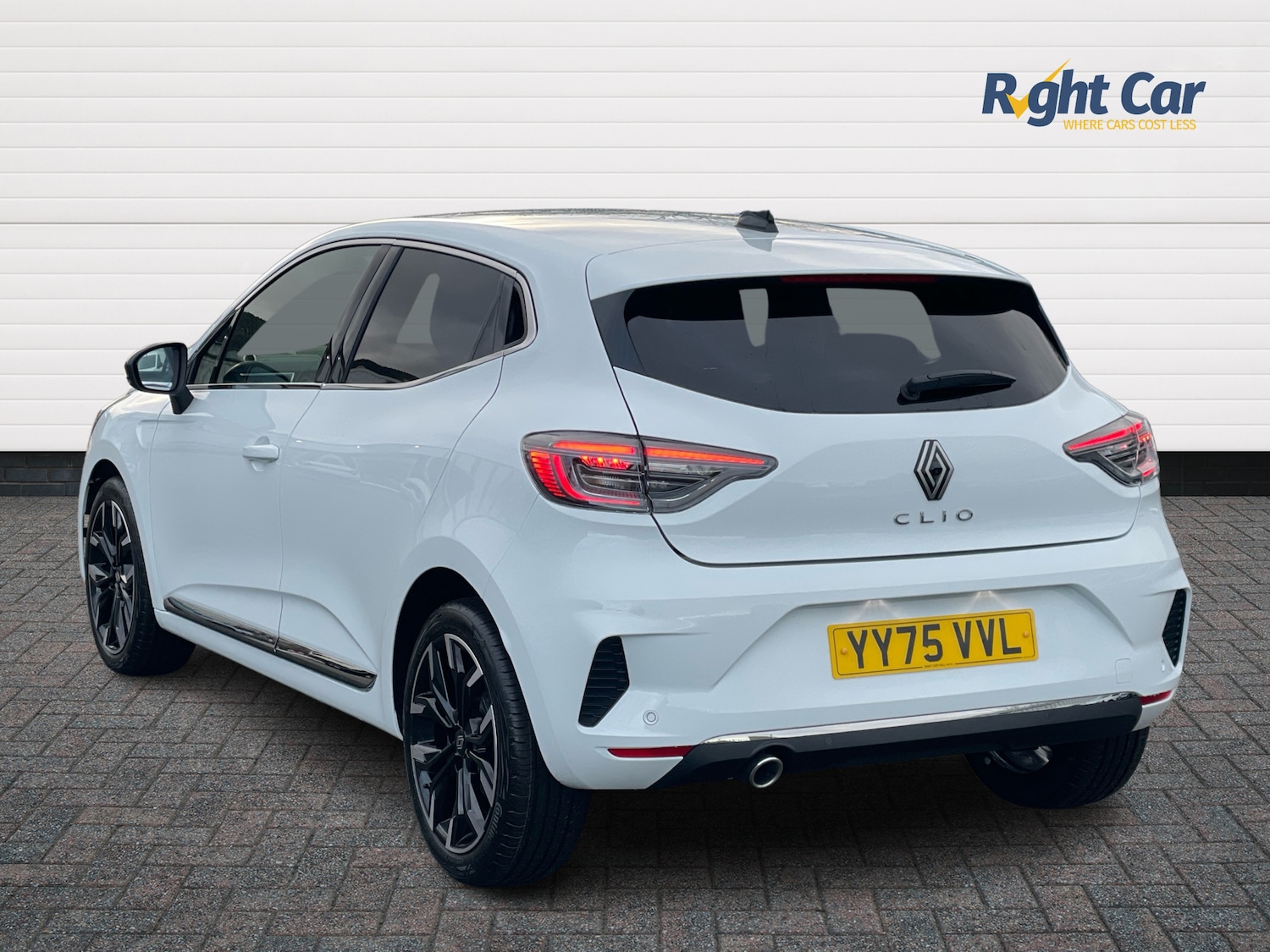 Used Renault Clio 2025 for sale - 77293509: Photo 3