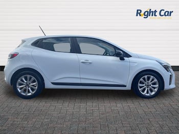 Used Renault Clio 2024 for sale - 79623309: Photo