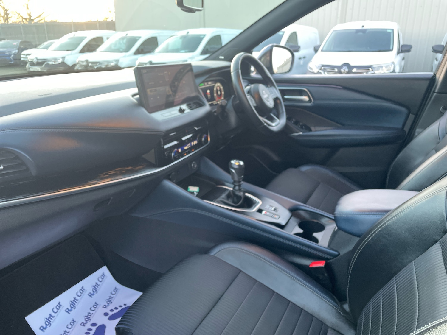 Used Nissan Qashqai 2023 for sale - 77010559: Photo 2