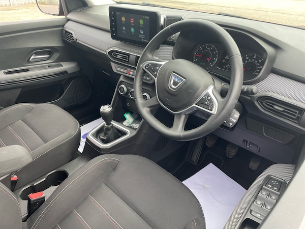 Used Dacia Jogger 2022 for sale - 76217376: Photo 6