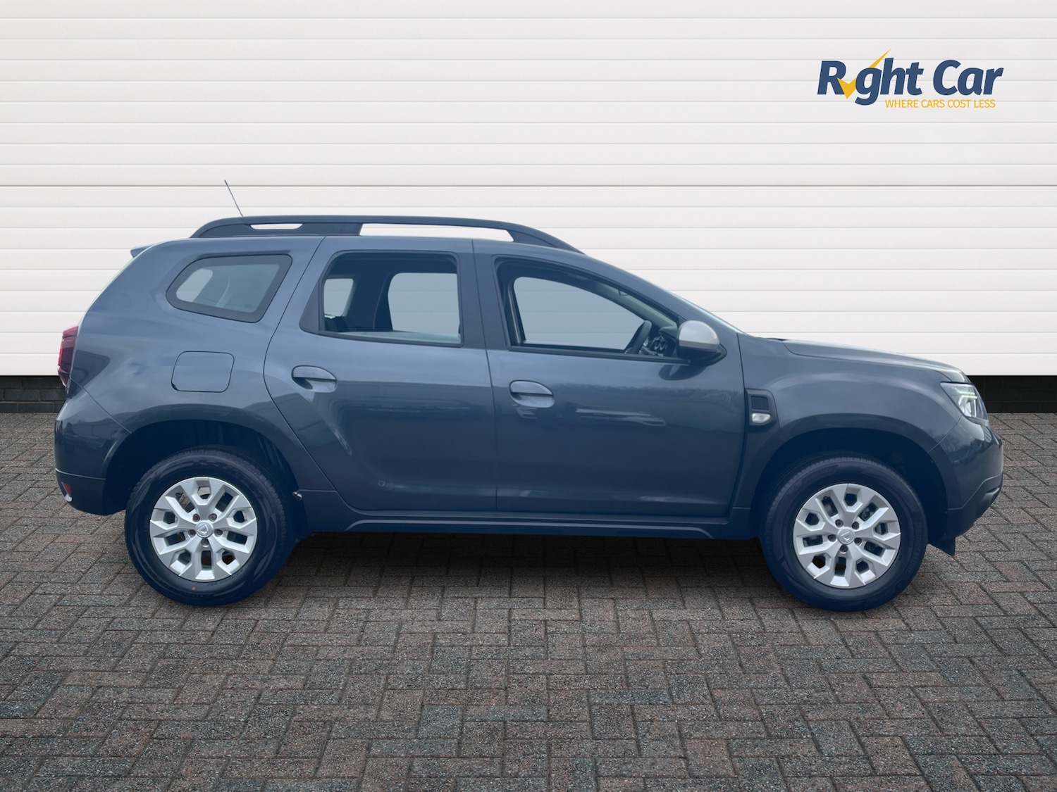 Used Dacia Duster 2022 for sale - 77480236: Photo 4