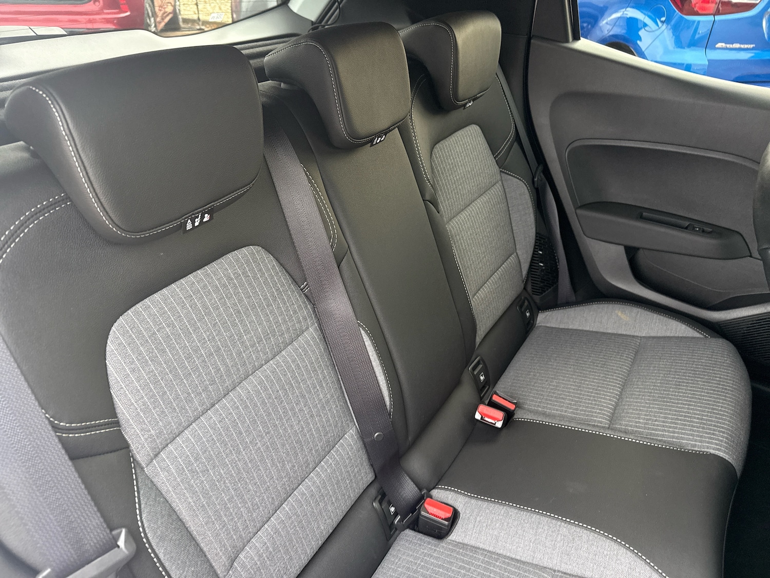 Used Renault Clio 2025 for sale - 76804233: Photo 10