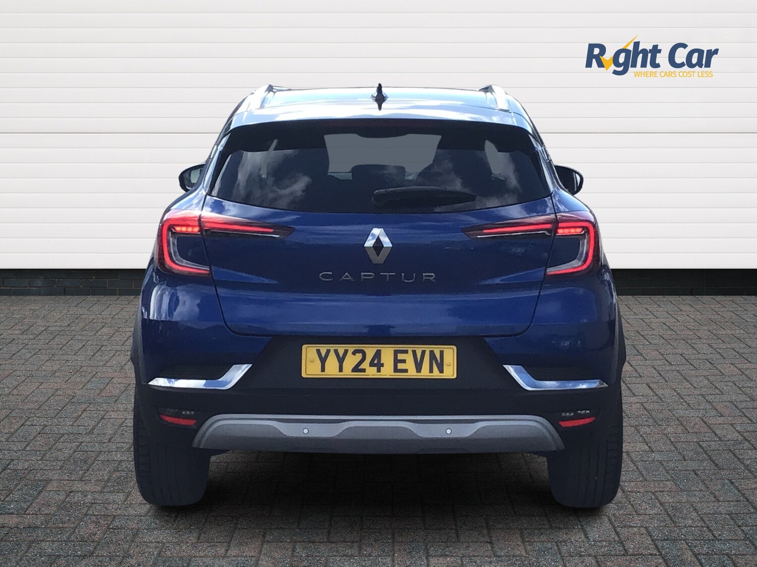 Used Renault Captur 2024 for sale - 78022357: Photo 12