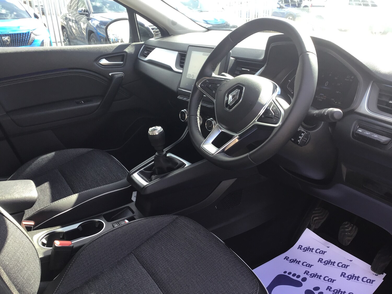 Used Renault Captur 2024 for sale - 78022357: Photo 6