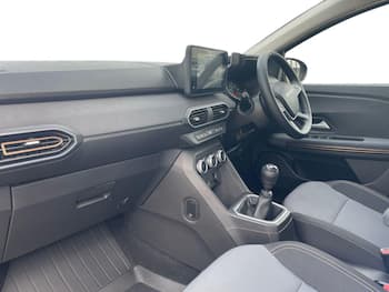 Used Dacia Sandero Stepway 2024 for sale - 79743633: Photo