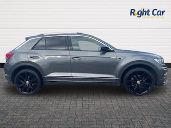 Used Volkswagen T-Roc 2019 for sale - 79862578: Photo