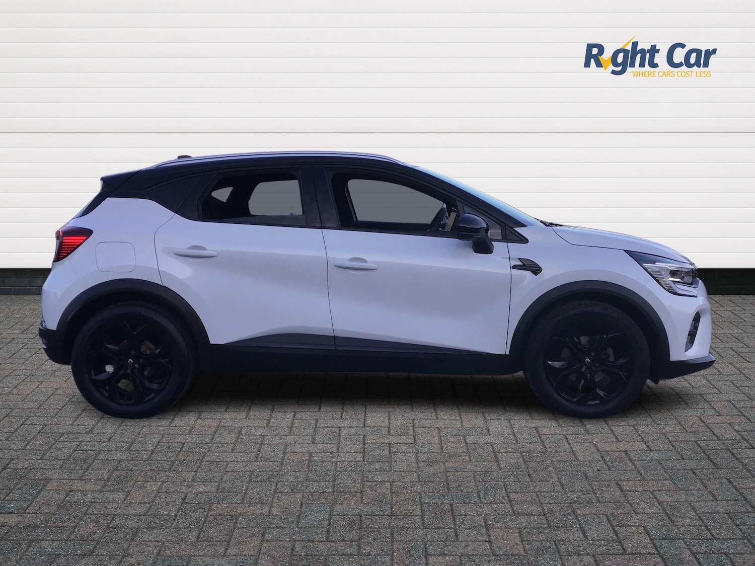 Used Renault Captur 2023 for sale - 77726219: Photo 4