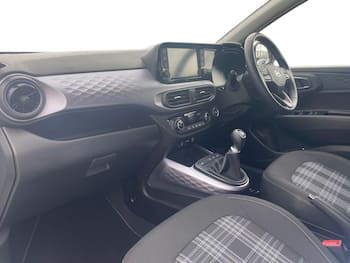 Used Hyundai i10 2023 for sale - 79714472: Photo