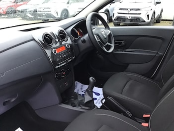 Used Dacia Sandero 2019 for sale - 77648202: Photo