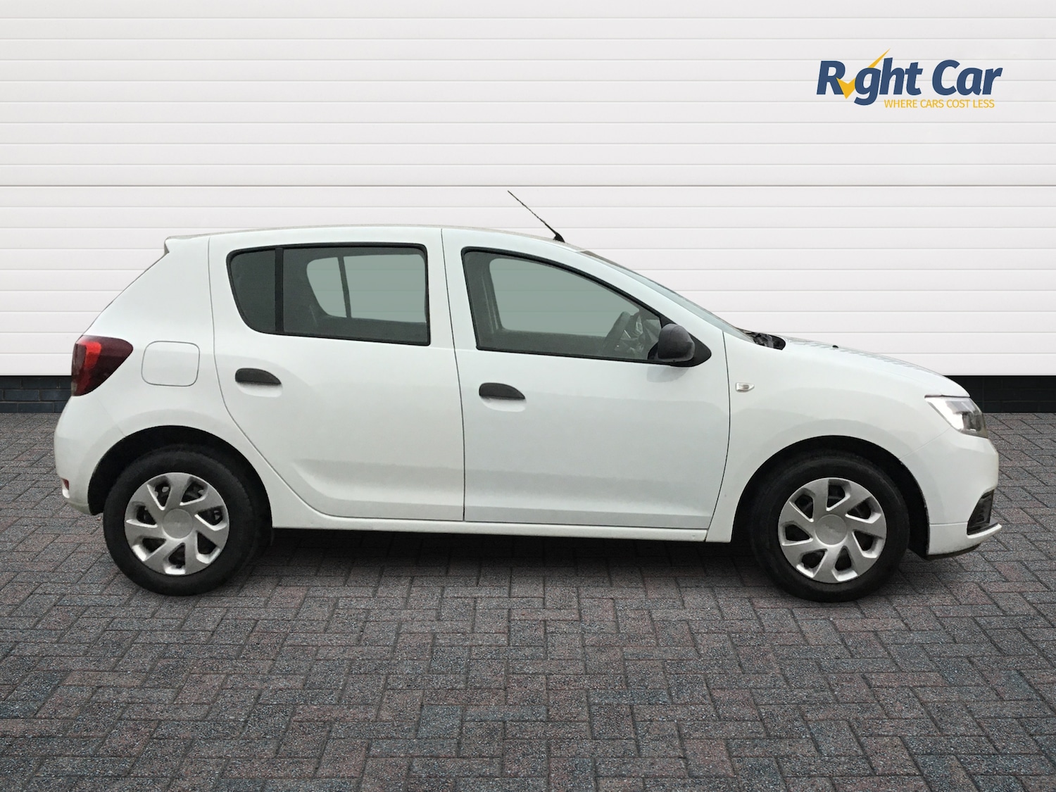 Used Dacia Sandero 2019 for sale - 77648202: Photo 4