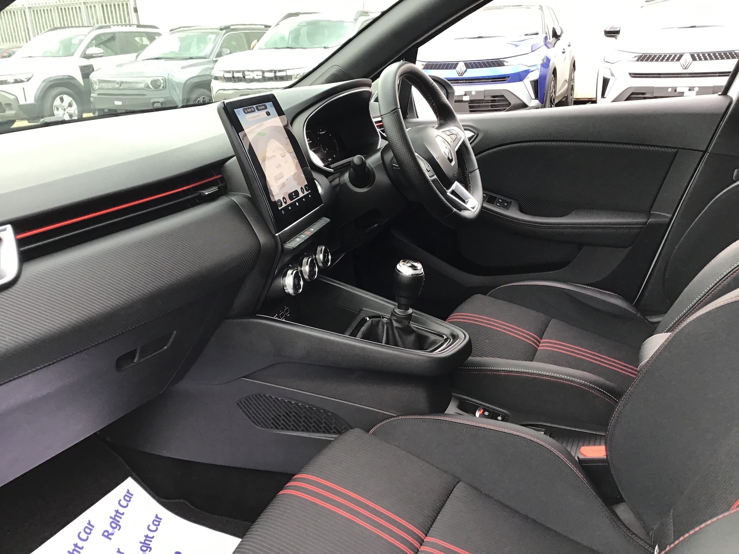 Used Renault Clio 2023 for sale - 77826580: Photo 2