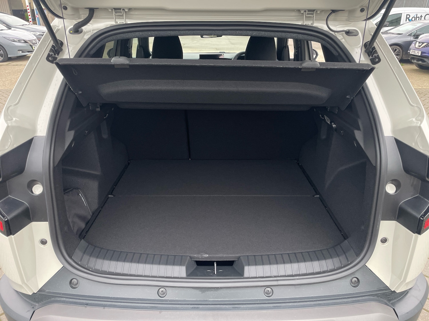 Used Dacia Duster 2025 for sale - 76514601: Photo 9