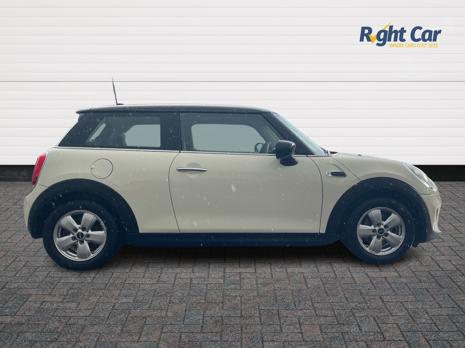 Used MINI Hatch 2020 for sale - 76635790: Photo 4
