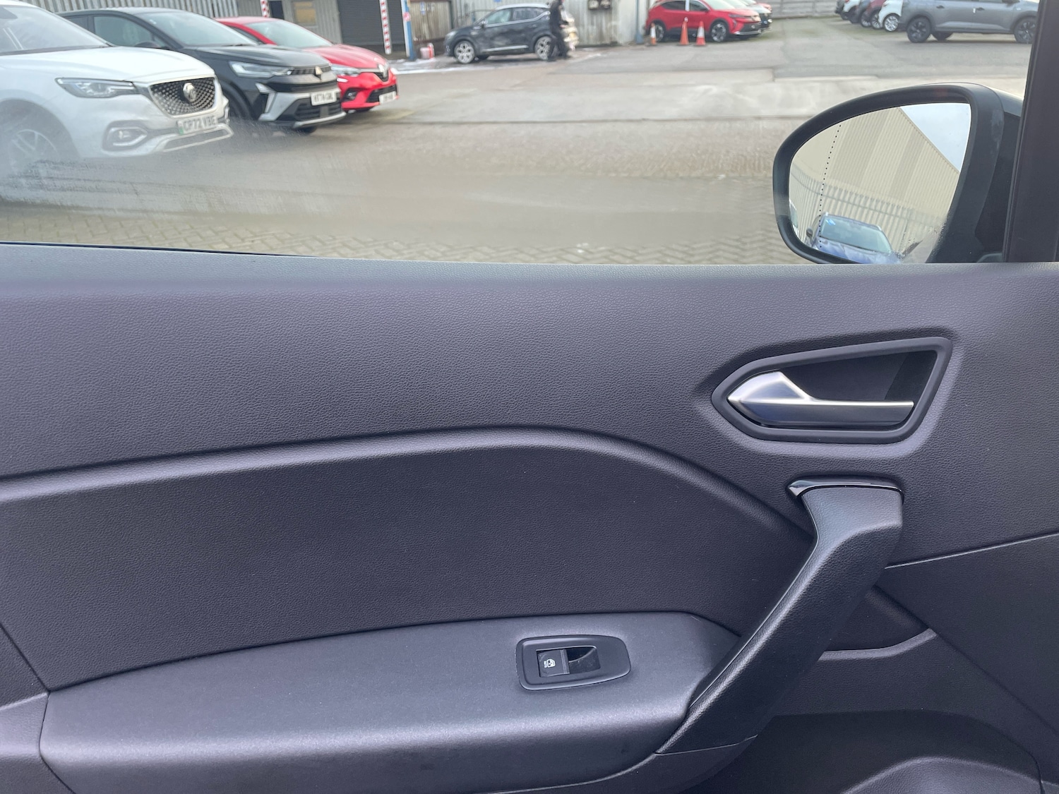 Used Renault Captur 2022 for sale - 77205786: Photo 11