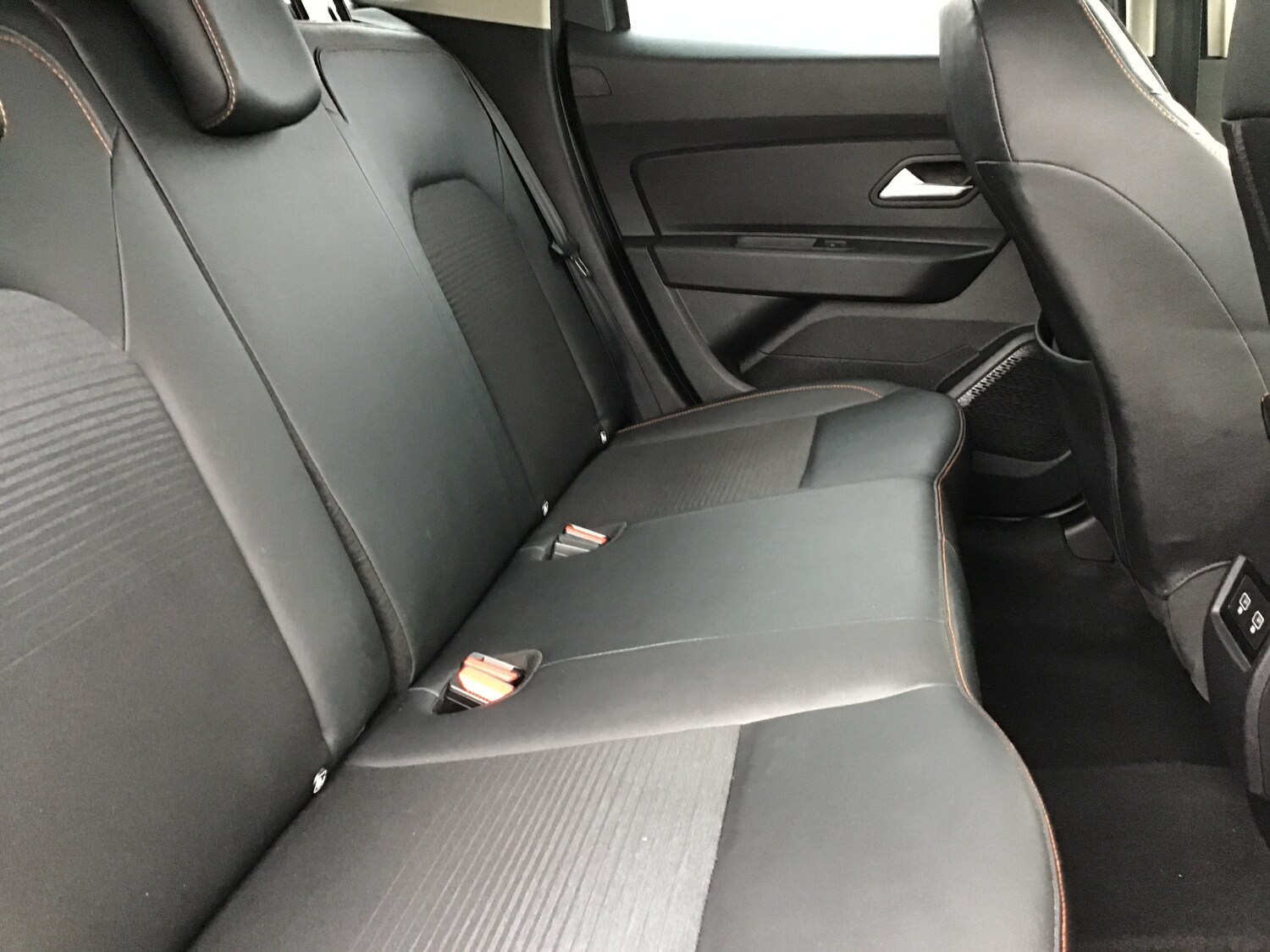 Used Dacia Duster 2022 for sale - 77588639: Photo 10