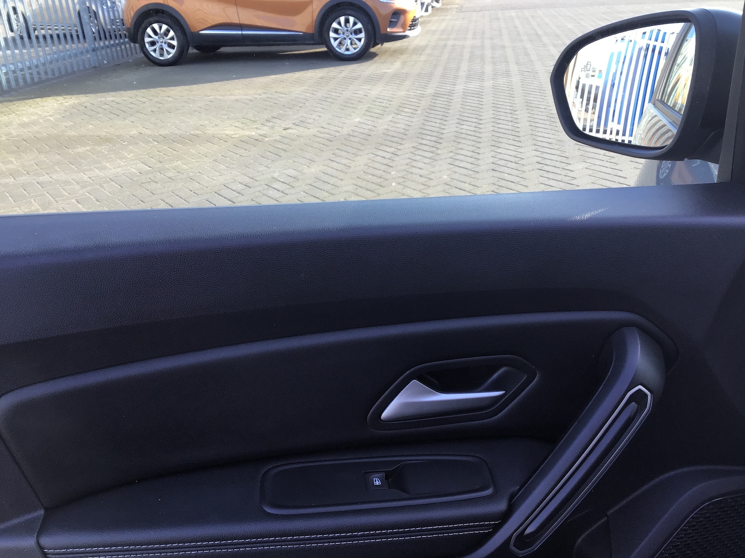 Used Dacia Duster 2023 for sale - 77771275: Photo 11