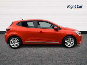 Used Renault Clio 2021 for sale - 77428267: Photo