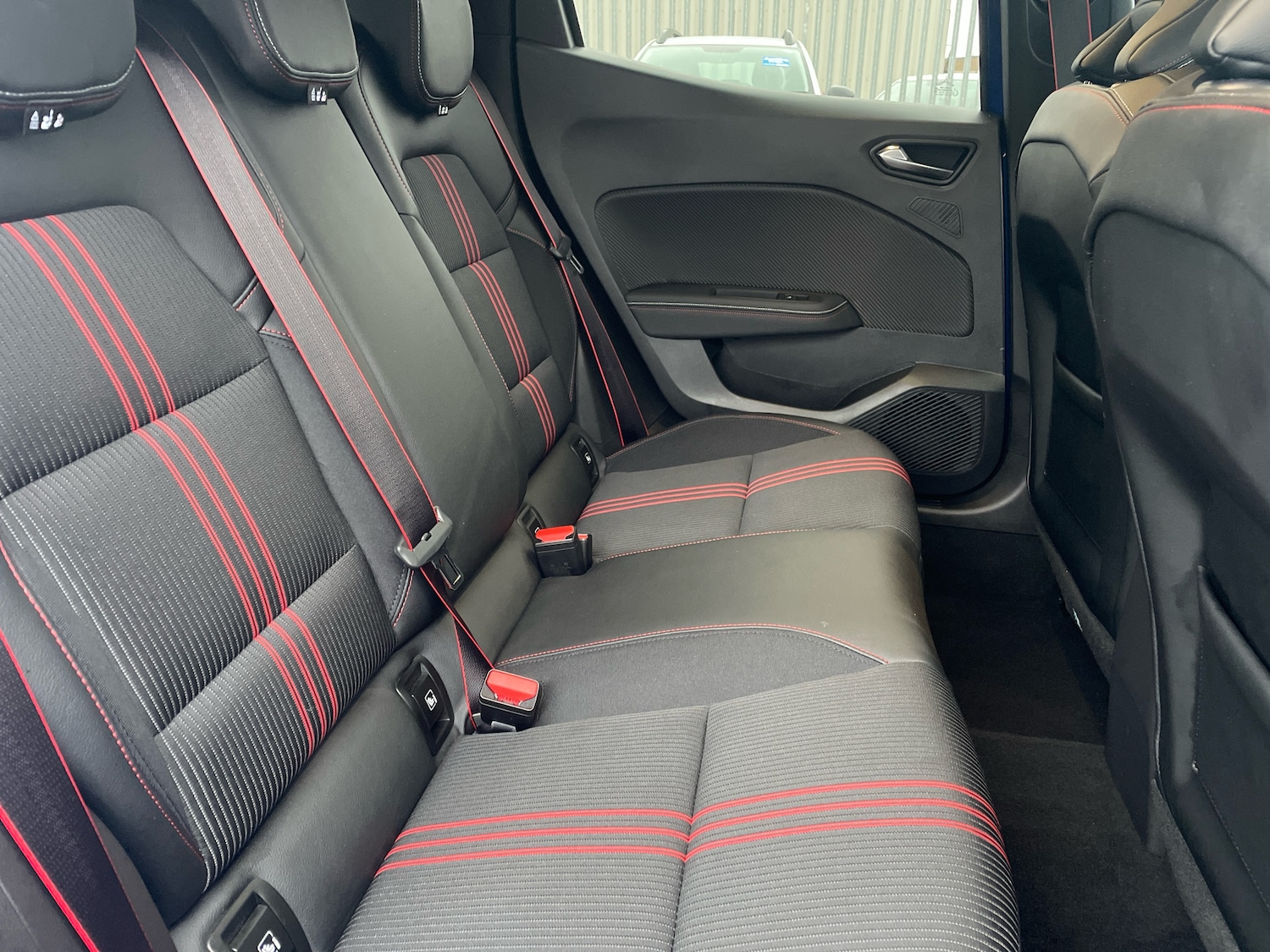 Used Renault Clio 2023 for sale - 77281163: Photo 10